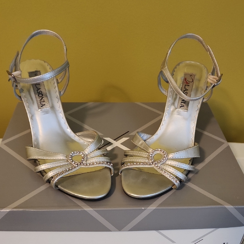 Silver Strappy Women's Sandals